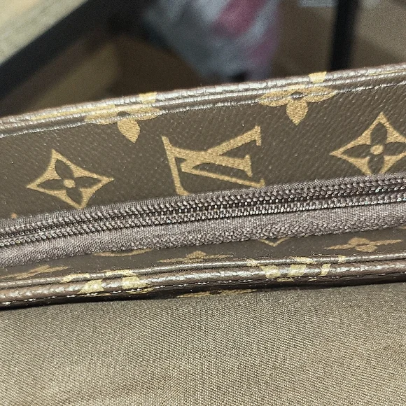 Brown Fringe Designer Shoulder Bag - Picture 6 of 6